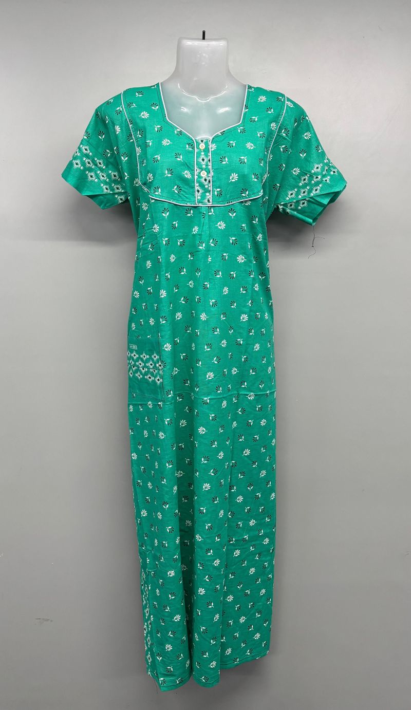 Carol Piping Cotton Nighty