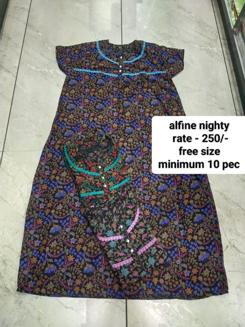 Alpine Free Size Nighty