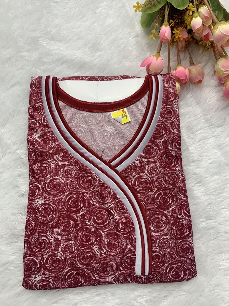 Malai Sareena Fancy Neck Nighty